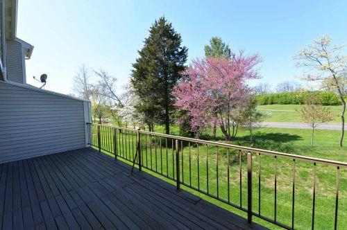 1566 Grn Edge Dr, Florence KY  41042-7099 exterior