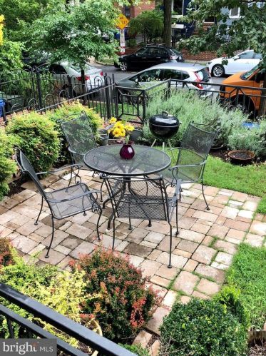 1319 Harvard St, Washington, DC 20009-5512