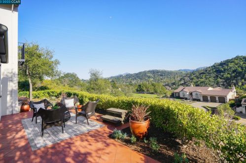 20 Rabble Rd, Orinda CA  94563-3718 exterior