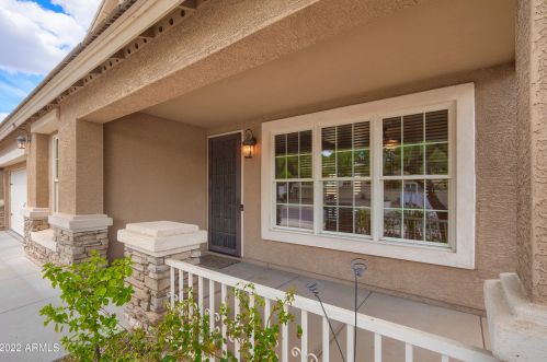 2204 Bowker St, Phoenix AZ  85040-3424 exterior