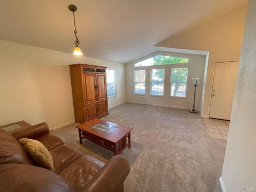 2309 Claiborne Cir, Santa Rosa CA  95403-7640 exterior