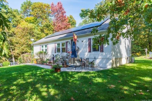 718 Goshen Tpke, Circleville, NY 10919-3245
