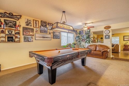 45541 Robinson Dr, Lancaster CA  93535-2263 exterior