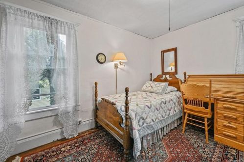 37 Prospect Ave, Middletown NY  10940-4119 exterior