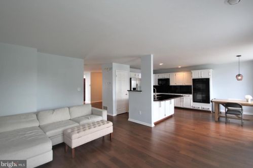 118 Shoal Creek Dr, Blue Bell PA  19422-3250 exterior