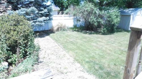 789 Governor Rd, Valpo IN  46385-9501 exterior