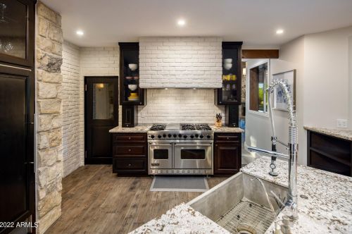 8731 65th St, Scottsdale AZ 85253-4336 exterior