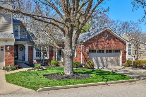 7067 Sweetwater Dr, Florence, KY 41042-2532