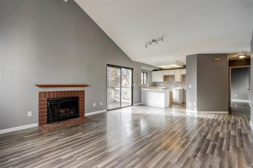 2527 Westberry Dr, Santa Rosa, CA 95403-4183