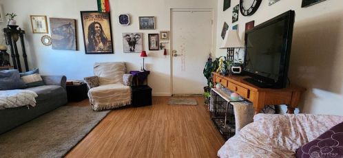 8121 Daly Rd, Cincinnati OH 45231-5702 exterior