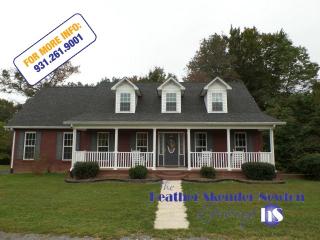 1039 Zion Rd, Cookeville, TN 38501-9208