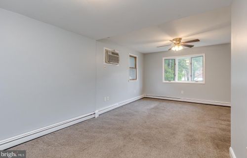 211 Park Ave, Camden NJ  08108-2927 exterior