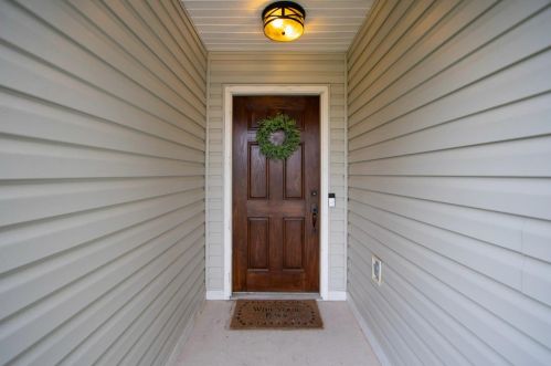 3872 Little Creek Dr, Amelia, OH 45102-1145