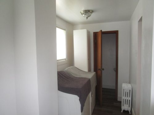 614 Park St, Connellsville PA  15425-3420 exterior