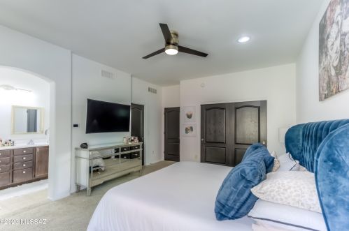 2406 Blue Diamond Dr, Tucson AZ  85718-6691 exterior