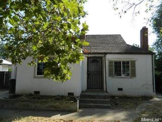 2840 Connie Dr, Sacramento, CA 95815-2816