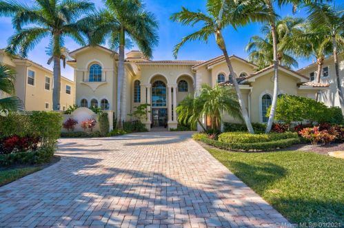 421 Savoie Dr, West Palm Beach, FL 33410-1606