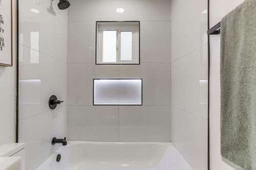 3862 Martha St, San Diego CA  92117-1817 exterior