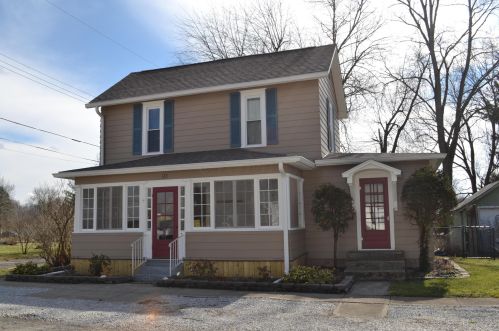 51 Benton St, Pataskala, OH 43062-8218