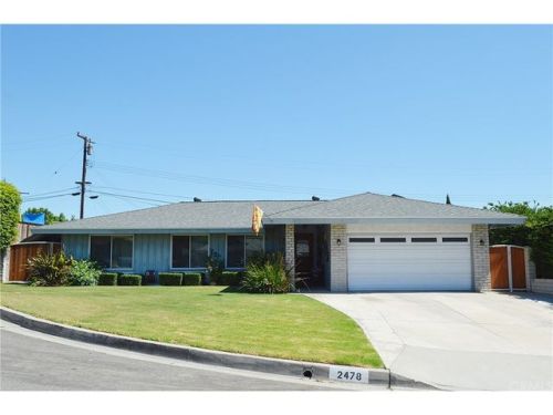 2478 Salem Pl, Fullerton, CA 92835-3131