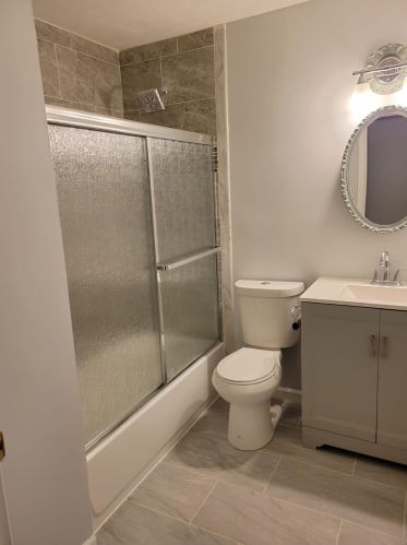 1568 Forester Dr, Cincinnati OH 45240-1035 exterior