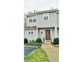 295 Red Oak Ln, Bridgeport, CT 06606-1451