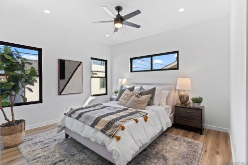 1855 Frankfort St, San Diego CA  92110-3514 exterior