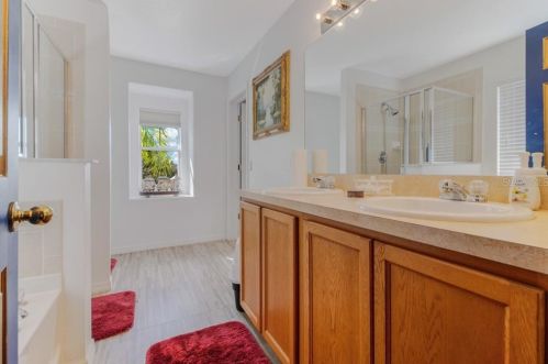 2094 Keel Way, Kissimmee FL 34744-5930 exterior