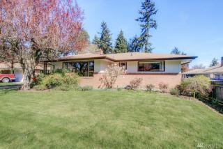 4621 View Dr, Everett, WA 98203-2431