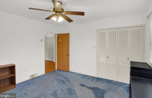 1226 Chestnut St, Hazle Township PA  18201-7502 exterior