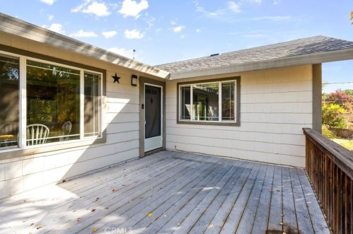 19758 Mountain Mdw, Middletown, CA 95467-8544