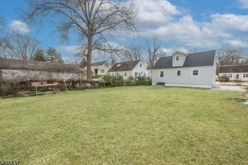 40 Oak St, Lincoln Park NJ  07035-2434 exterior