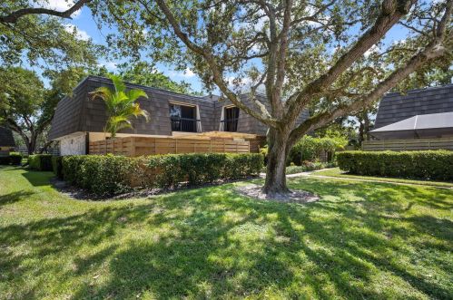 1420 14th Ter, West Palm Beach, FL 33418-3623