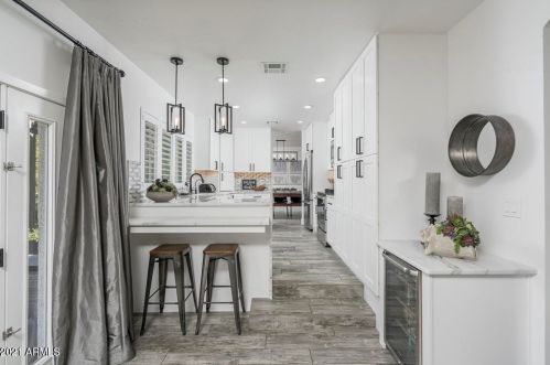 2246 Las Flores, Mesa, AZ 85202-6349