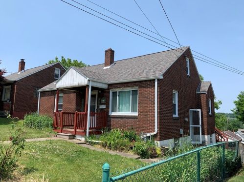 726 Upston St, Mckeesport, PA 15133-4037