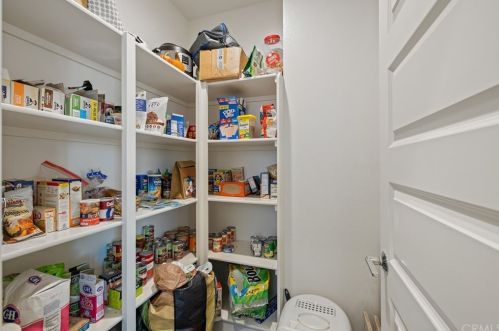 2812 Glassell St, Orange CA  92865-1002 exterior