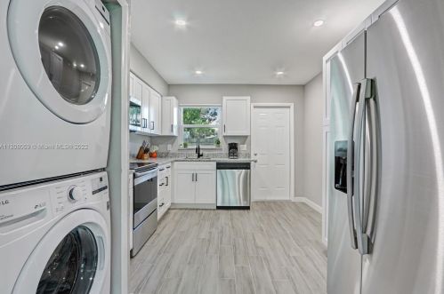 262 12th St, Delray Beach FL  33444-2916 exterior