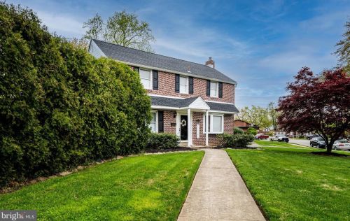 2919 Wakefield Dr, Holmes, PA 19043-1124