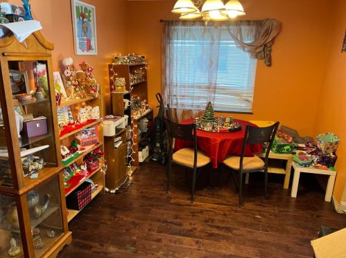 2430 Bremont Ave, Cincinnati OH 45237-4908 exterior