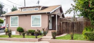 22735 3rd St, Hayward, CA 94541-4303