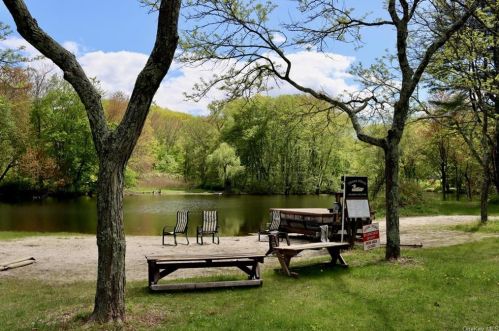 15 Jean Way, Somers Town NY  10589-2605 exterior