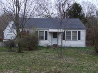 5208 Rockcrest Rd, Knoxville, TN 37918-2271