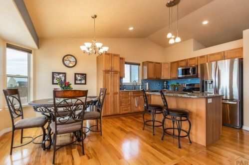 1301 Challenger Dr, Pueblo CO 81007-1260 exterior