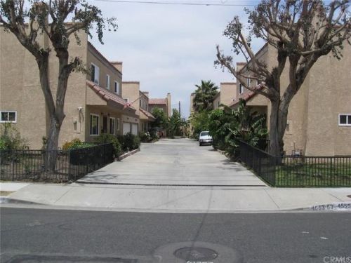 4553 156th St, Lawndale, CA 90260-2010