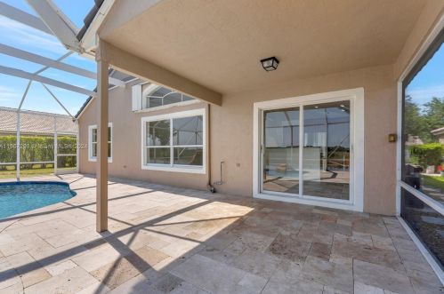 14350 11th St, Hollywood FL  33027-6148 exterior