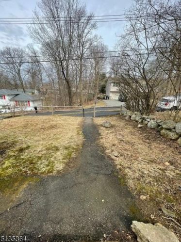 70 Broadway, Hopatcong NJ  07843-1147 exterior