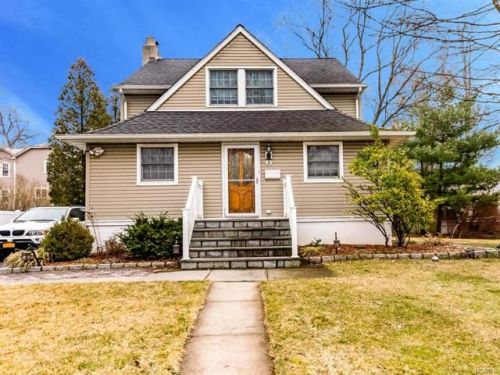14 Robbins Ave, Elmsford, NY 10523-3311