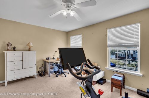 1013 Woodlane Rd, Jackson Twp NJ  08527-1555 exterior