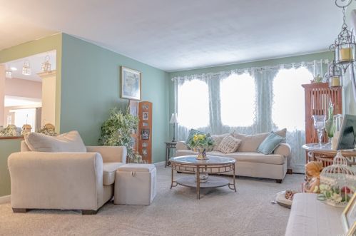 15 18th St, Deer Park NY  11729-3905 exterior