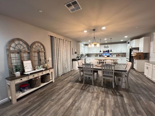 473 Aldrich Ave, Livingston CA  95334-9130 exterior